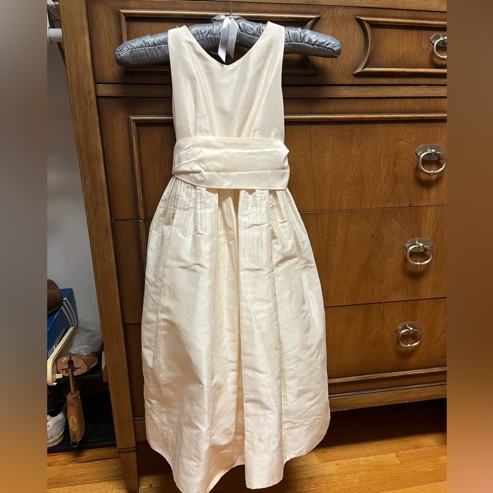 J. Crew Crewcuts flower girl dress. Size 6. Ivory.